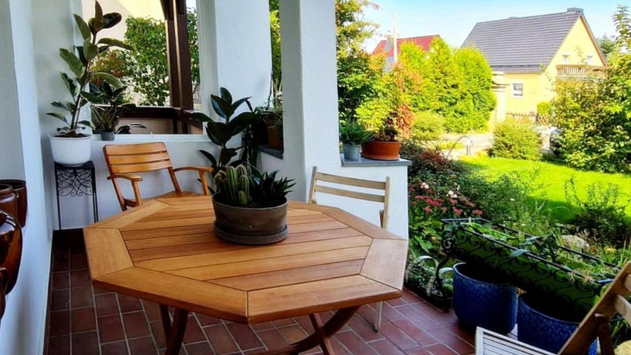 Fewo Rose Apartment Porschdorf Luaran gambar